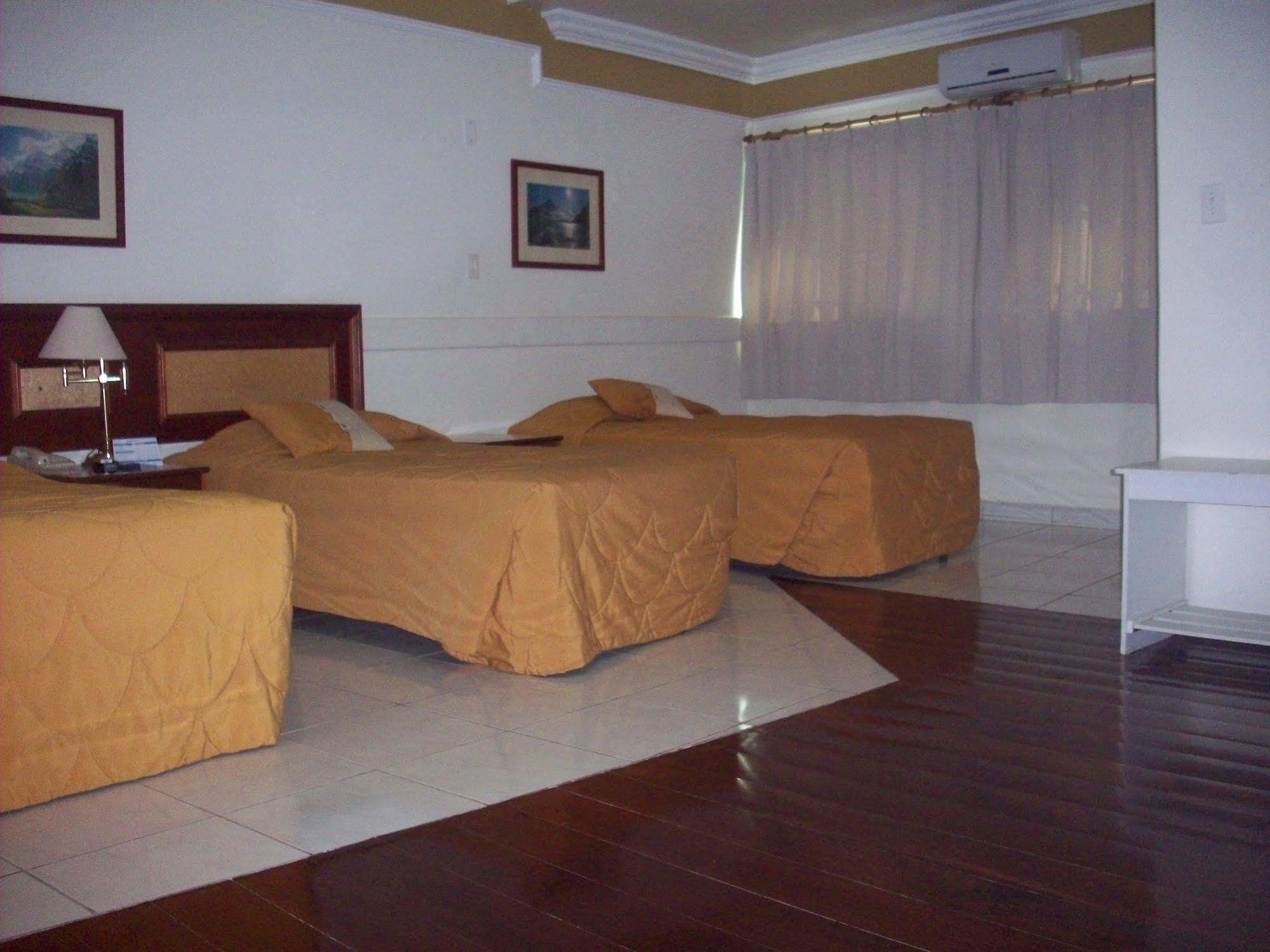 Tamareiras Park Hotel Uberaba Buitenkant foto